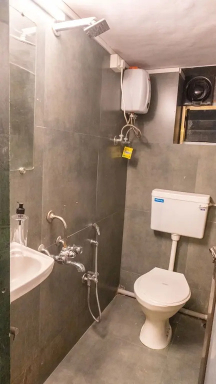 Locomo Hostel Mini - 9 mins from airport