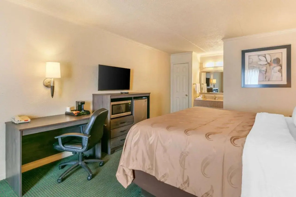 Quality Inn