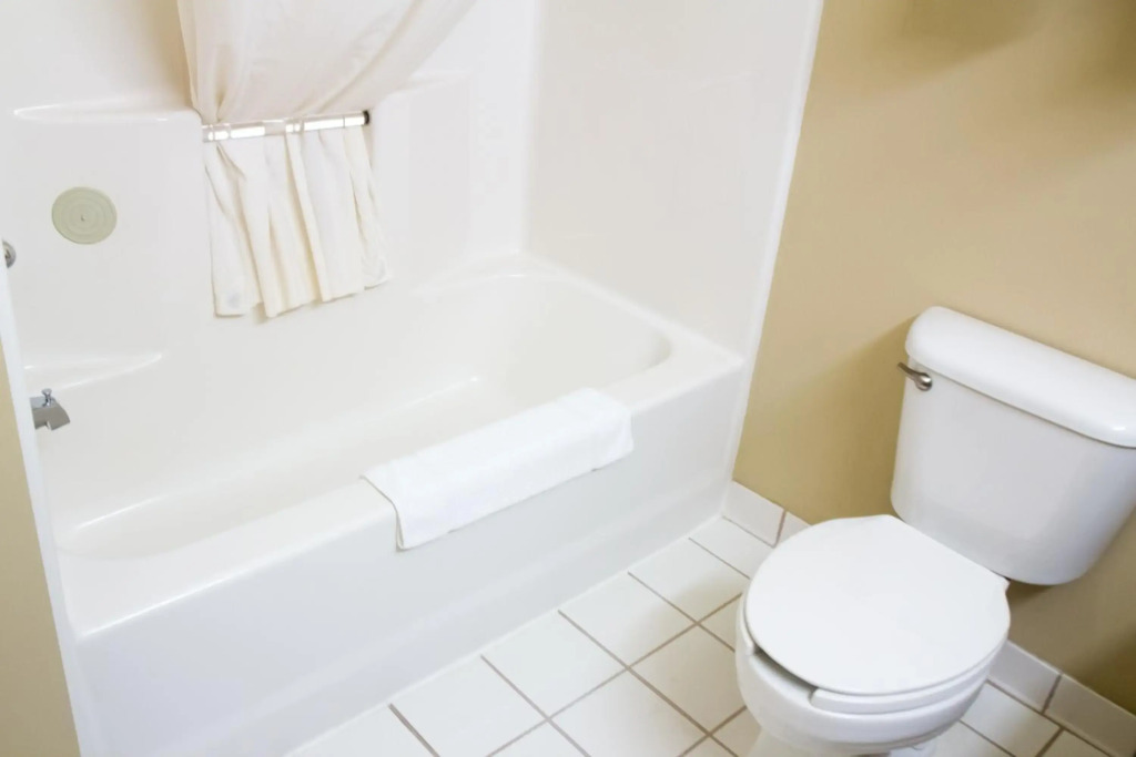 Country Inn & Suites by Radisson, Marion, OH