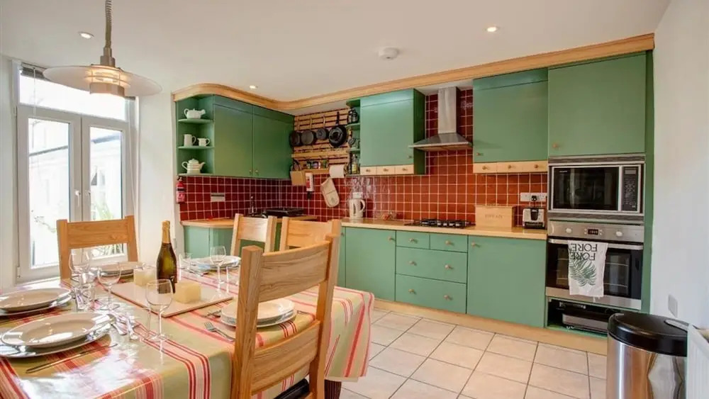 Breeze Cottage