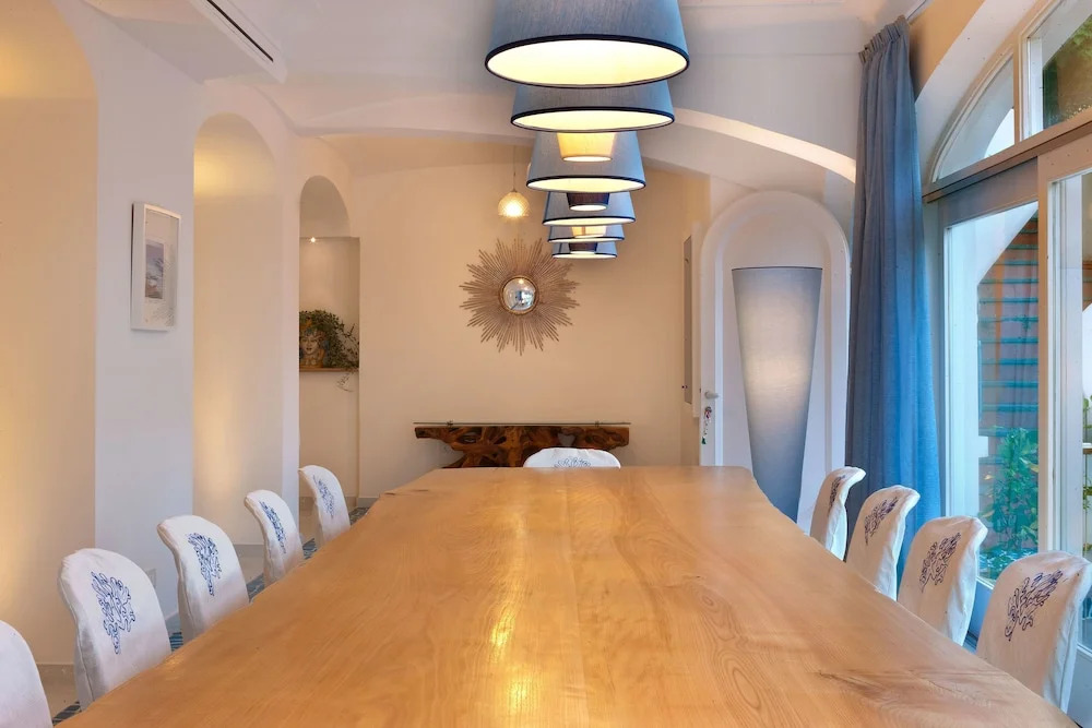 Villa Infinity
