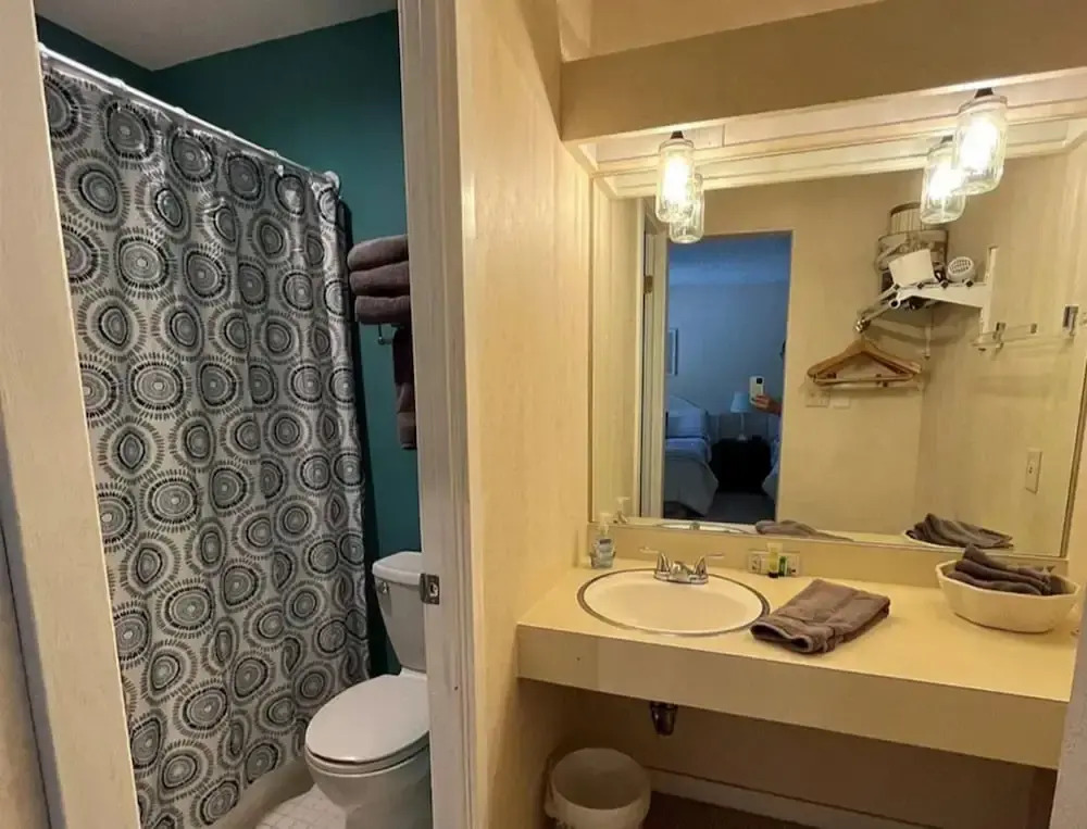 Shanty Creek 2bd 2ba Adjoining Rooms Ski-golf