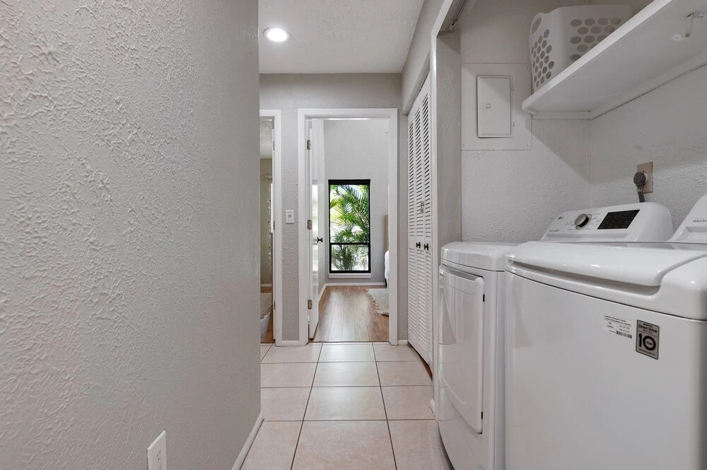 Private 4 Bedroom Pool Spa Home Located on Palma Sola Blvd 4 Home by Redawning
