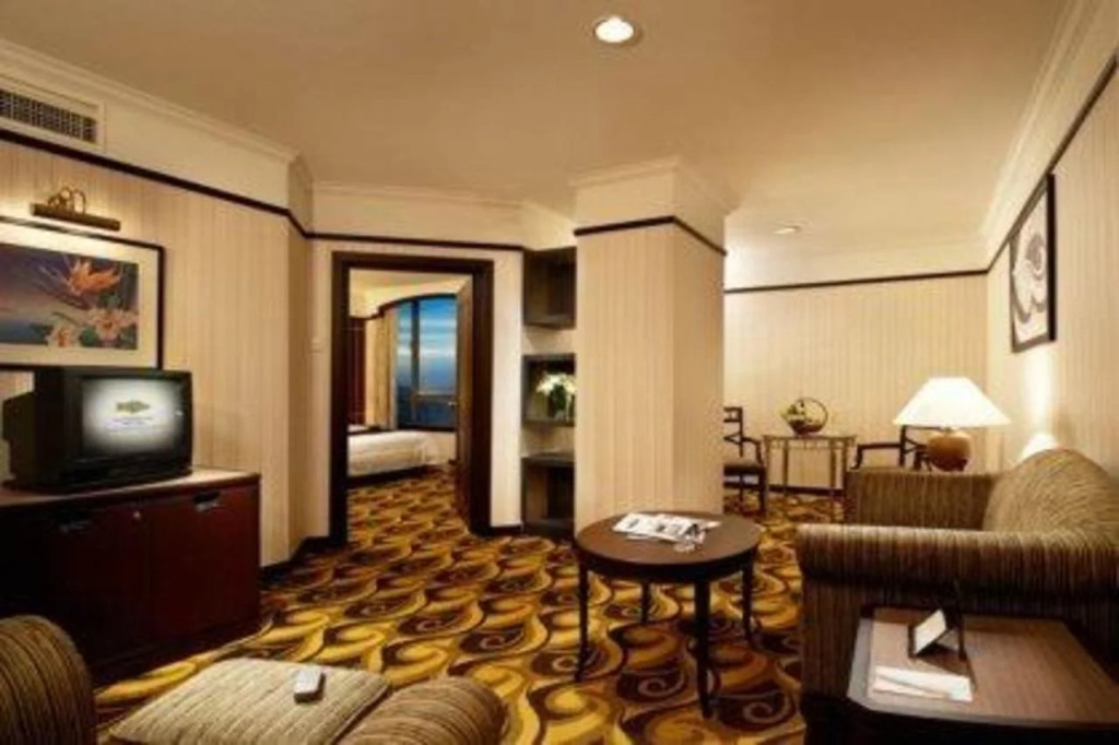 Mardhiyyah Hotel and Suites