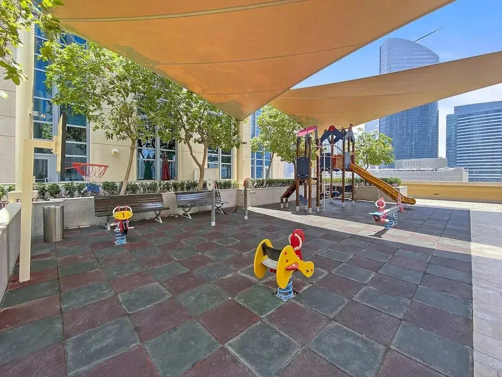Silkhaus Brand New Modern Tower 1BR Downtown