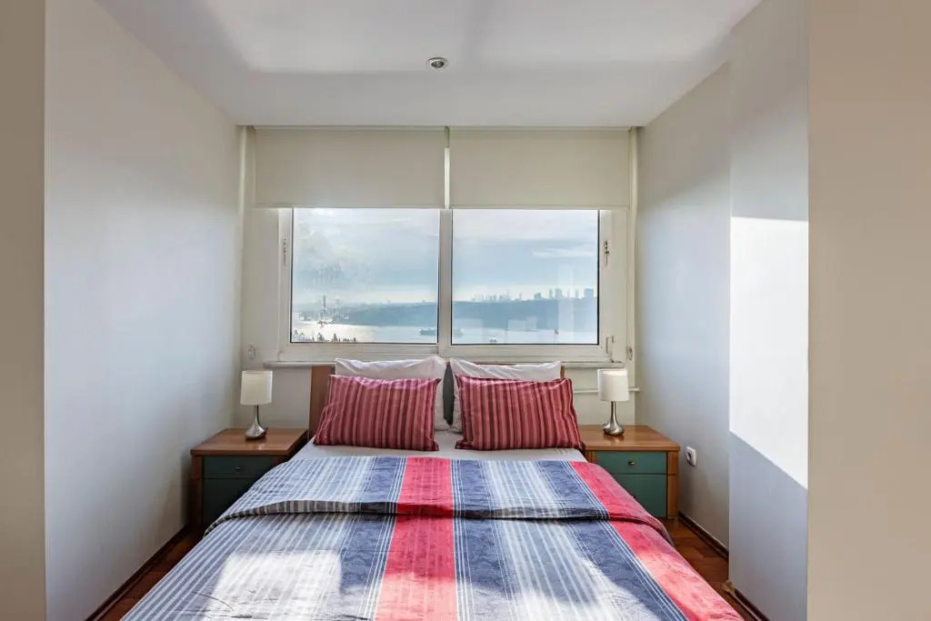 Cozy Apartment with Fascinating Bosphorus View in Uskudar