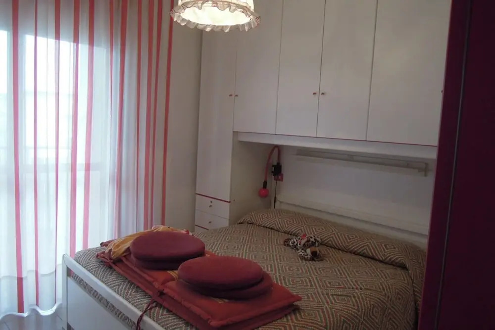 Modern Flat for 6 Guests With Swimming Pool