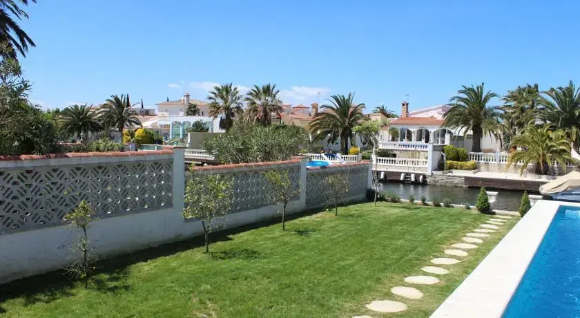 Villa on the Canal
