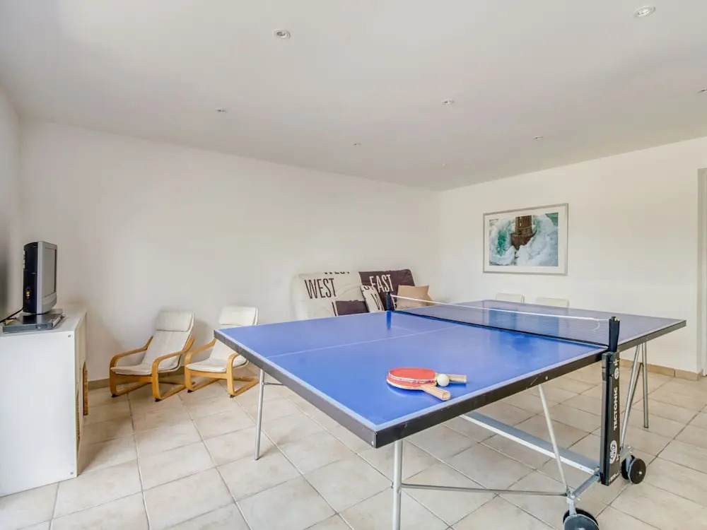 Villa in Le Muy with Private Pool & Forest