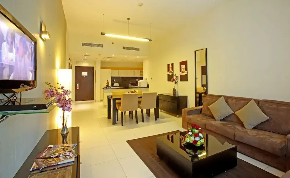 First Royal Hotel Apartment