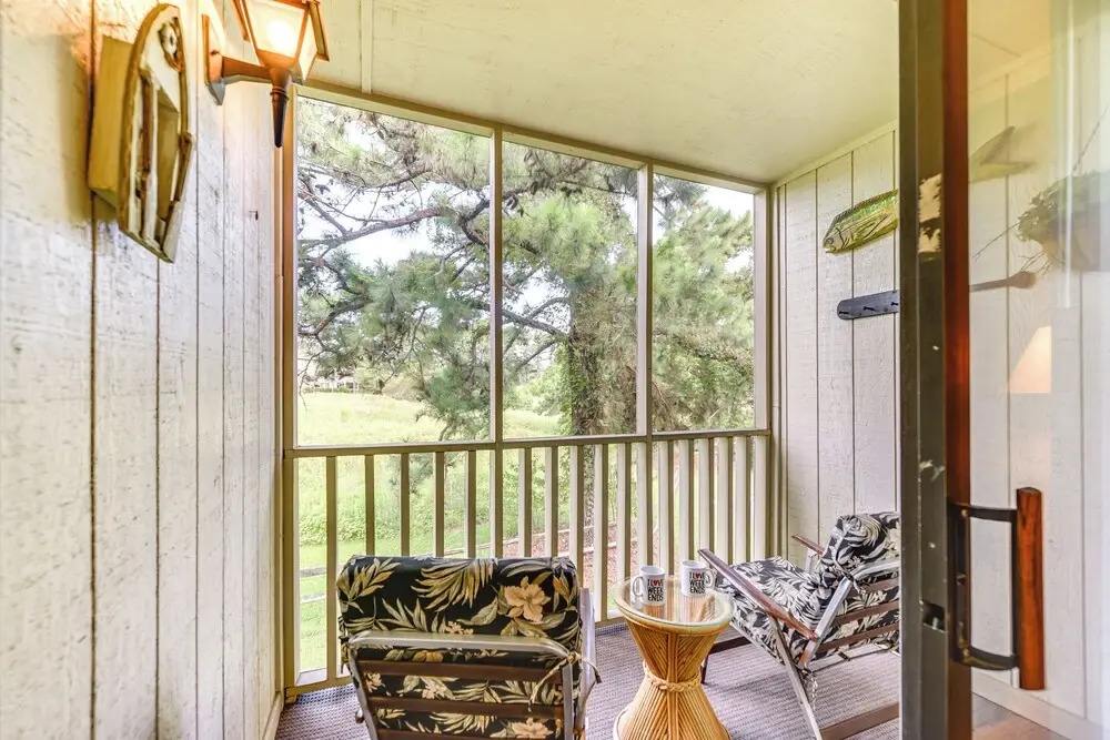 Little River Condo w/ Pool Access: 5 Mi to Beach