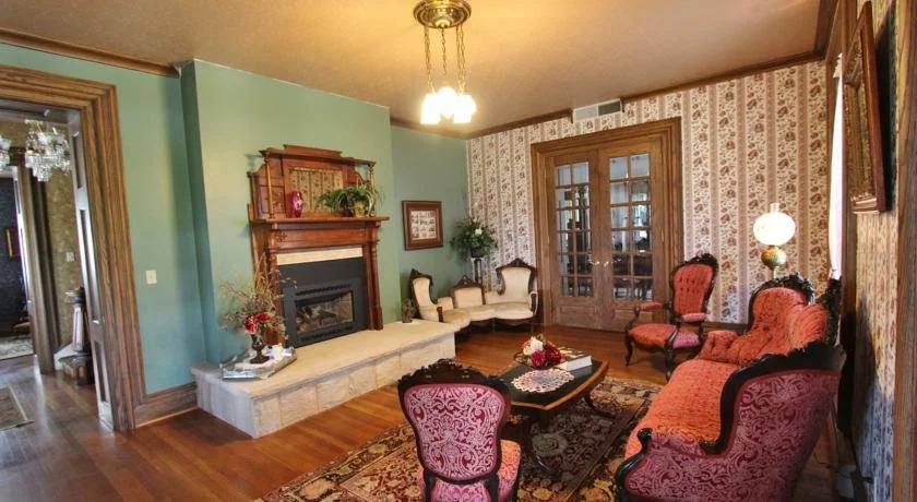 Clover Cliff Ranch Bed and Breakfast