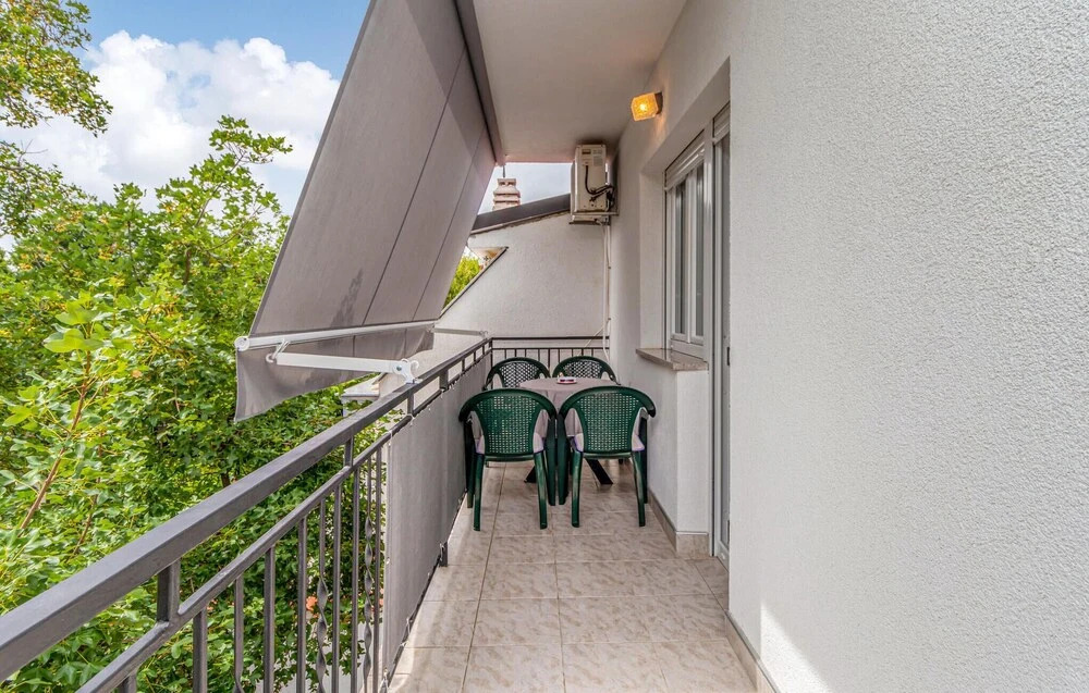 Awesome Home in Jadranovo With Wifi and 3 Bedrooms