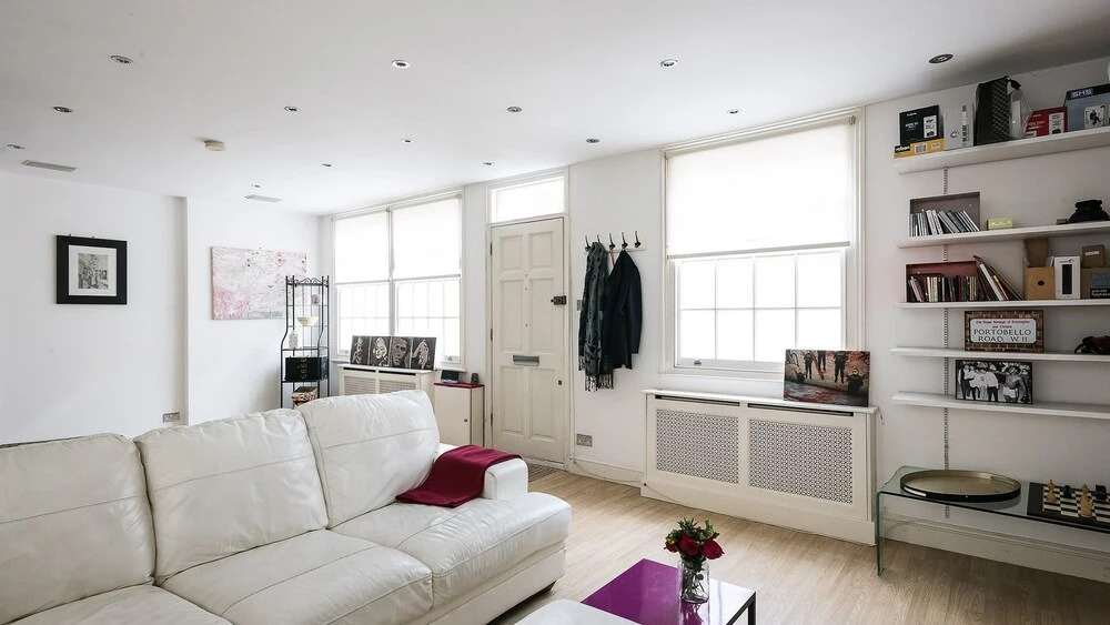 Sleek 2BR Mews House Just Off Portobello Road