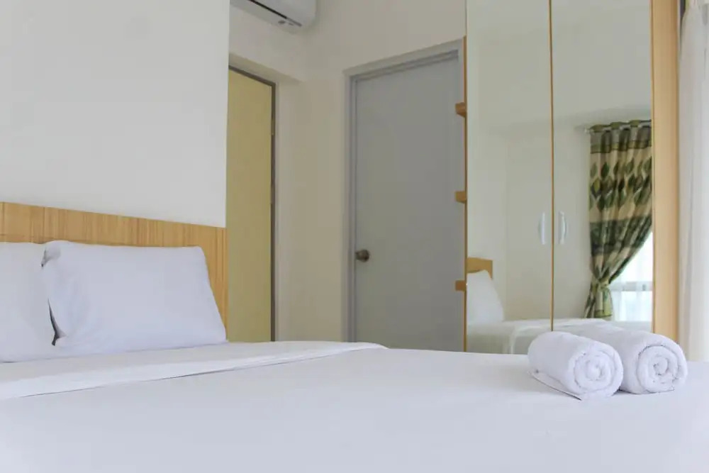 Golf View 1BR Apartment at M-Town Residence