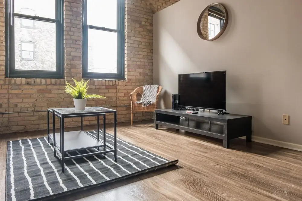 FRONTDESK 50 4th Ave Apts North Loop Warehouse District