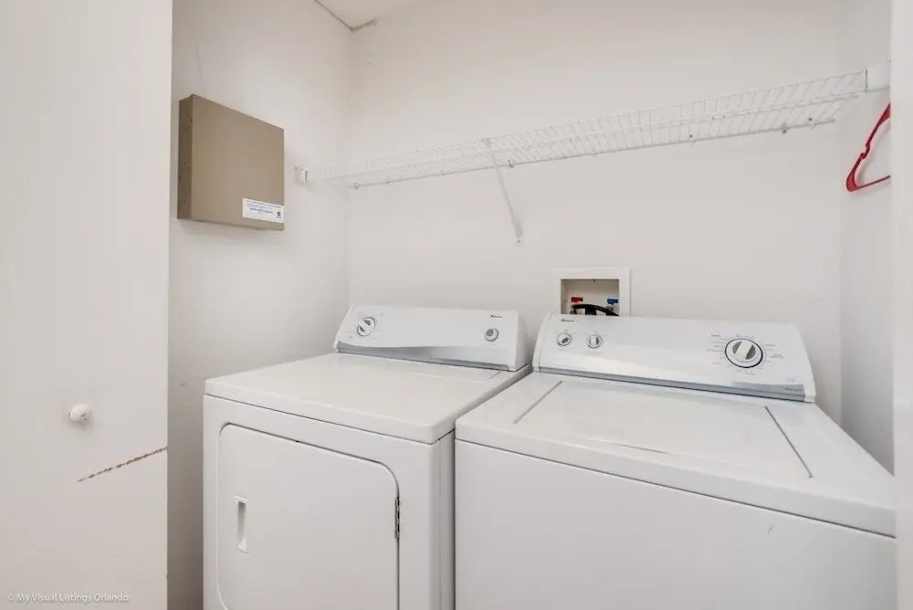 Very Spacious 15 Min To Disney! 5 Bedroom Villa