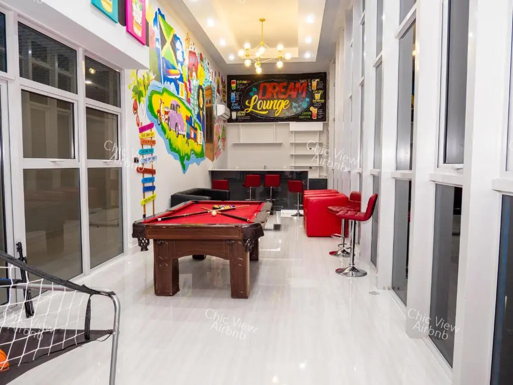 Chic View 1Bedroom Condo @ Dream 36