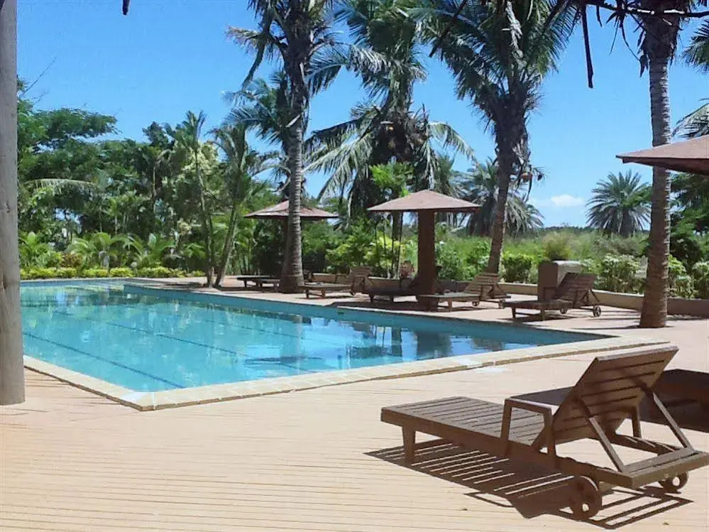 Wellesley Palms Hotel