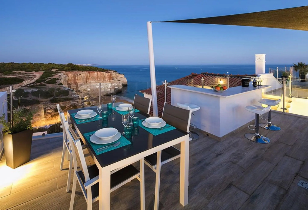 Casa Benagil Mar by Algarve Holidays