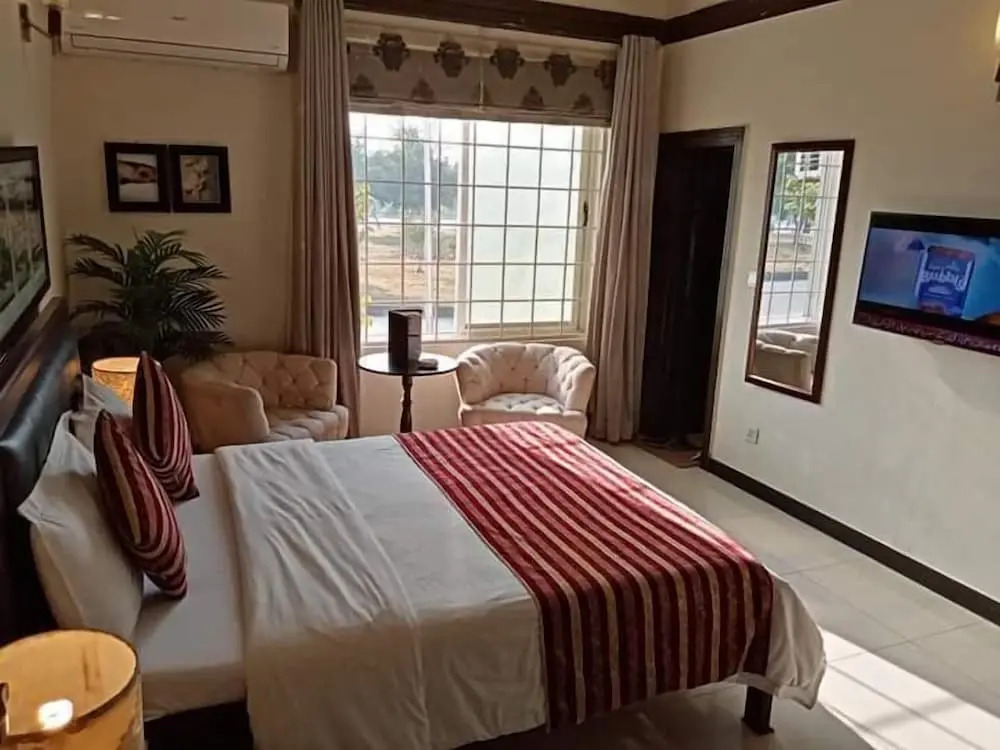 Crosswinds Guest House