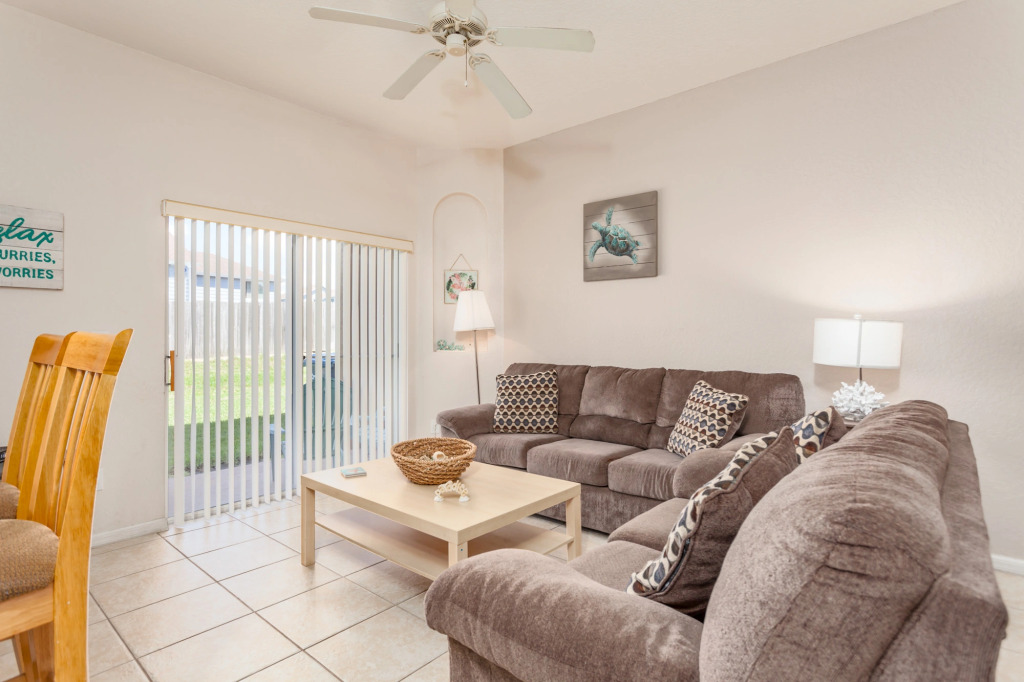 Regal Palms-RU1067