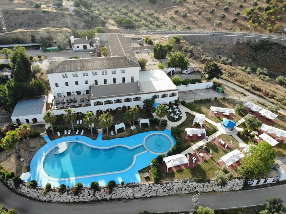 Hotel Almazara