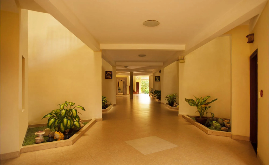 Golden Coast Resort & Spa