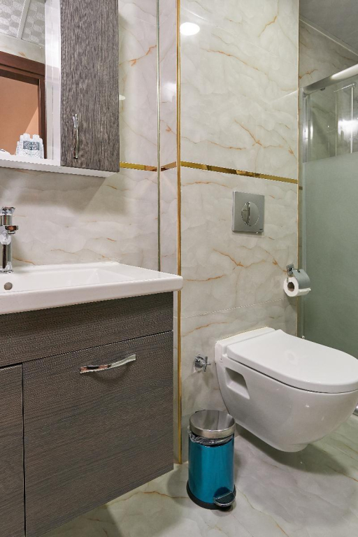 Renzo Hotel - Special Category