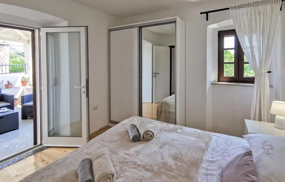 Amazing Home in Polje With Wifi and 2 Bedrooms