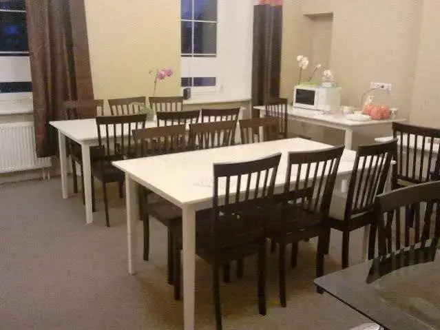 Center Stay Hostel