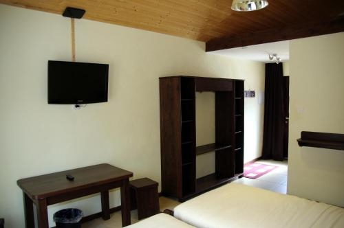 Roadcamp - American Motel & Sportsbar