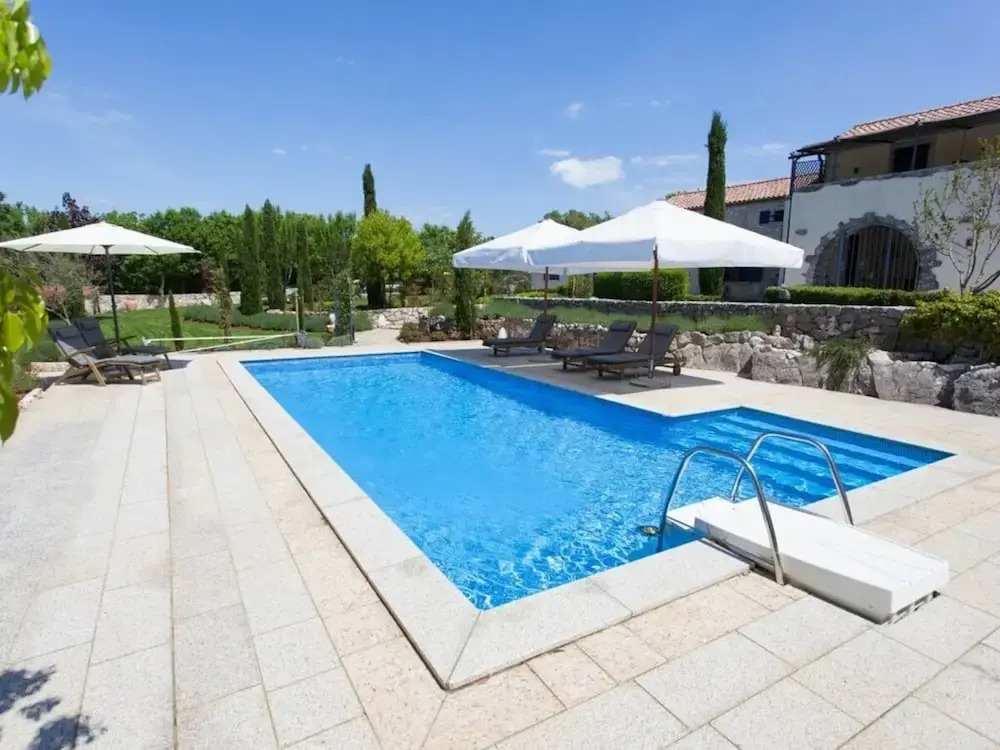 House of Olives Comfortable Holiday Residence