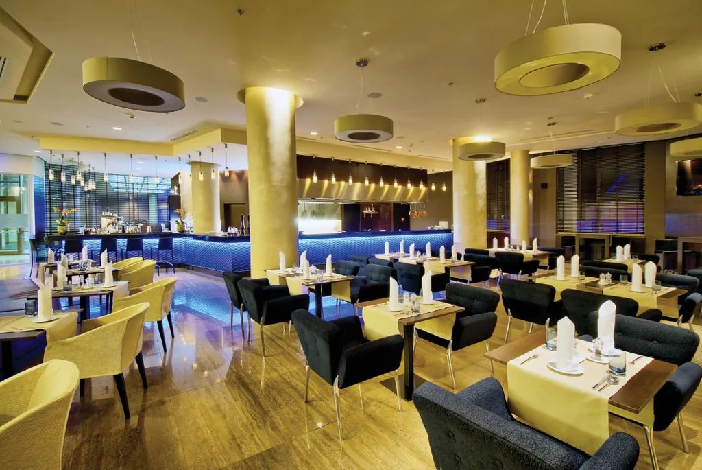 DoubleTree by Hilton Bratislava