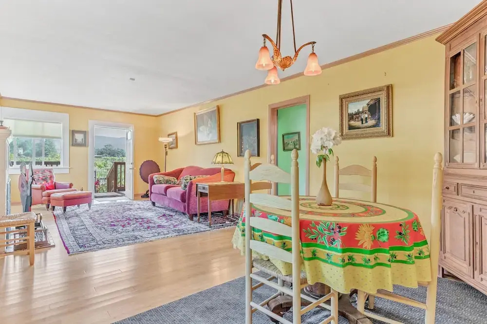 Lush And Warm 2br House In Sonoma 2 Bedroom Home by Redawning