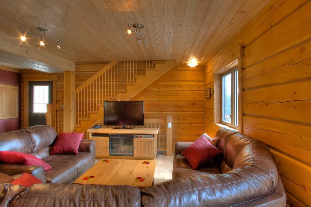 Mount 7 Lodges