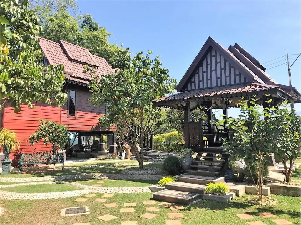 Tum Baan Suan ตุ่มบ้านสวน