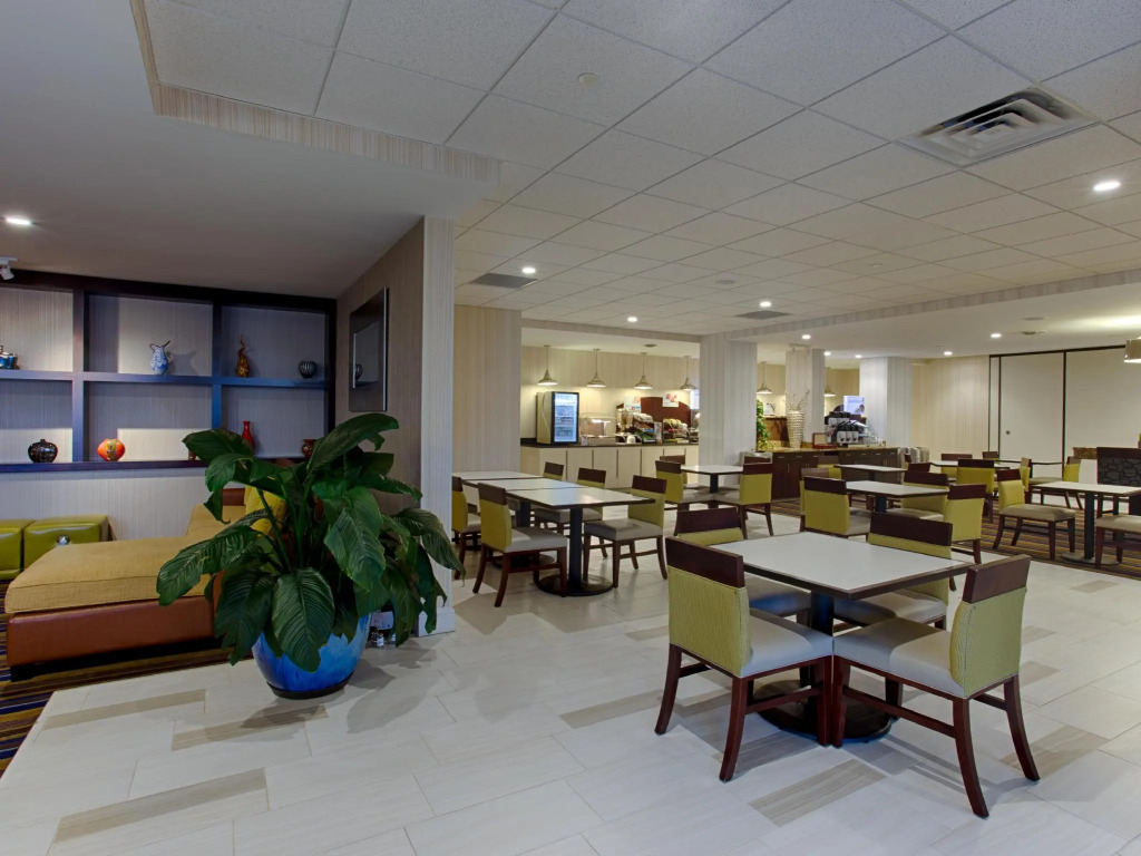 Holiday Inn Express Baltimore West - Catonsville by IHG