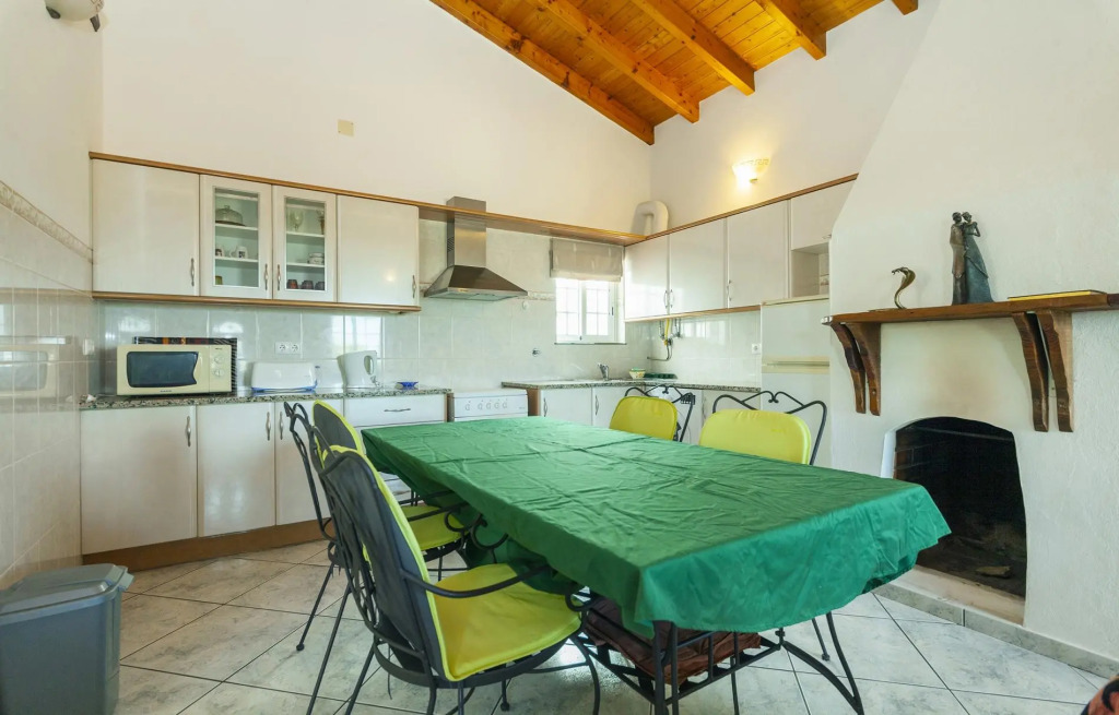 B49 - Casa Maria in Falfeira