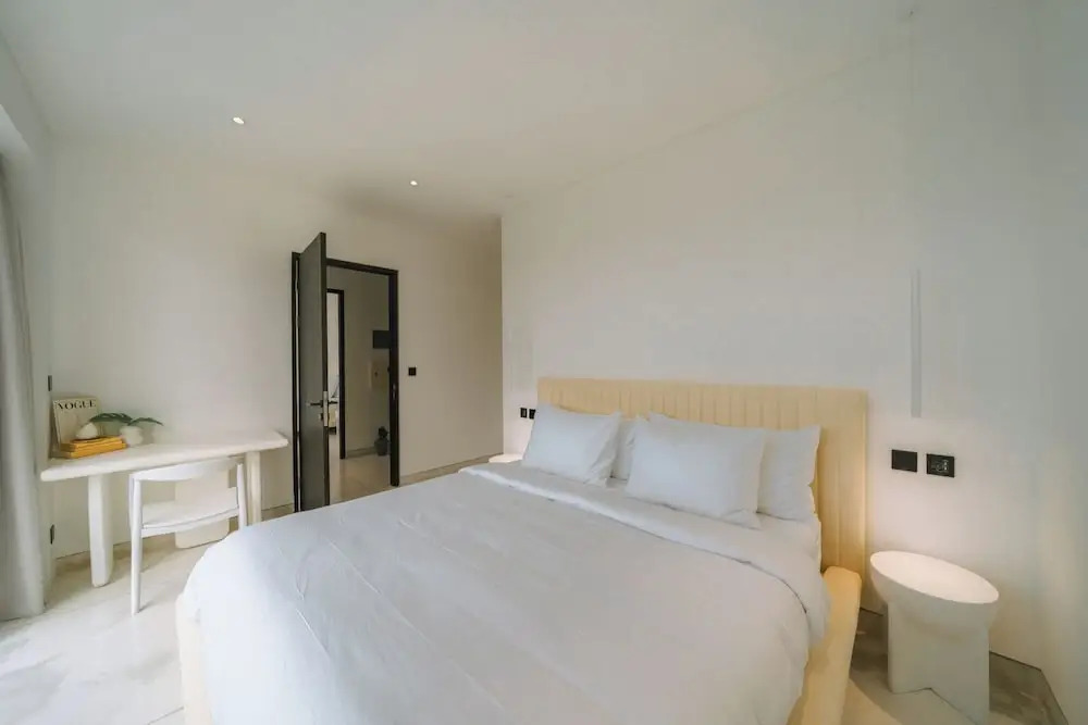 Villa Vantage 2