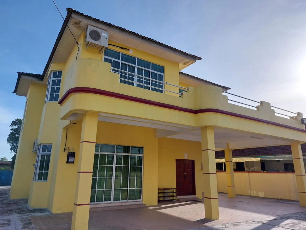 AL Indara Bunglow Homestay Taiping
