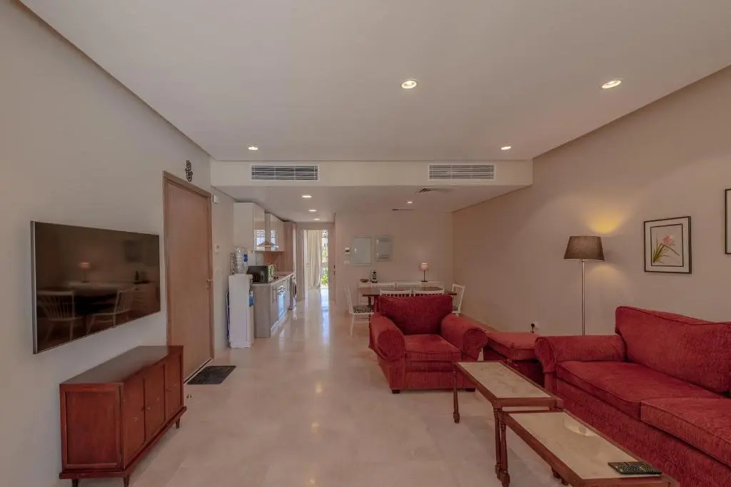 Elegant 2-Bedroom Apartment in Mangroovy, Pool & Beach