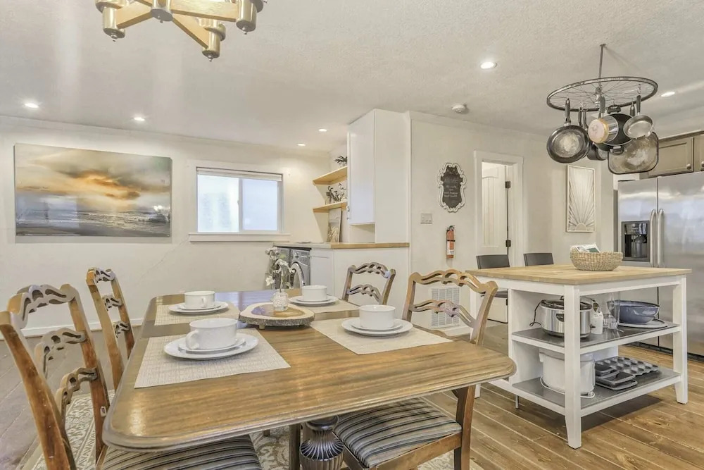 2BR Old Colorado City Dog Friendly!