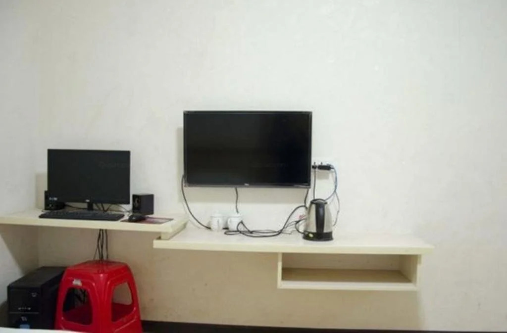 618 Business Hotel