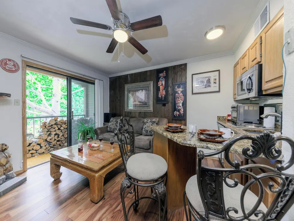 Hunter's Lodge by Ruidoso Vacation Rentals