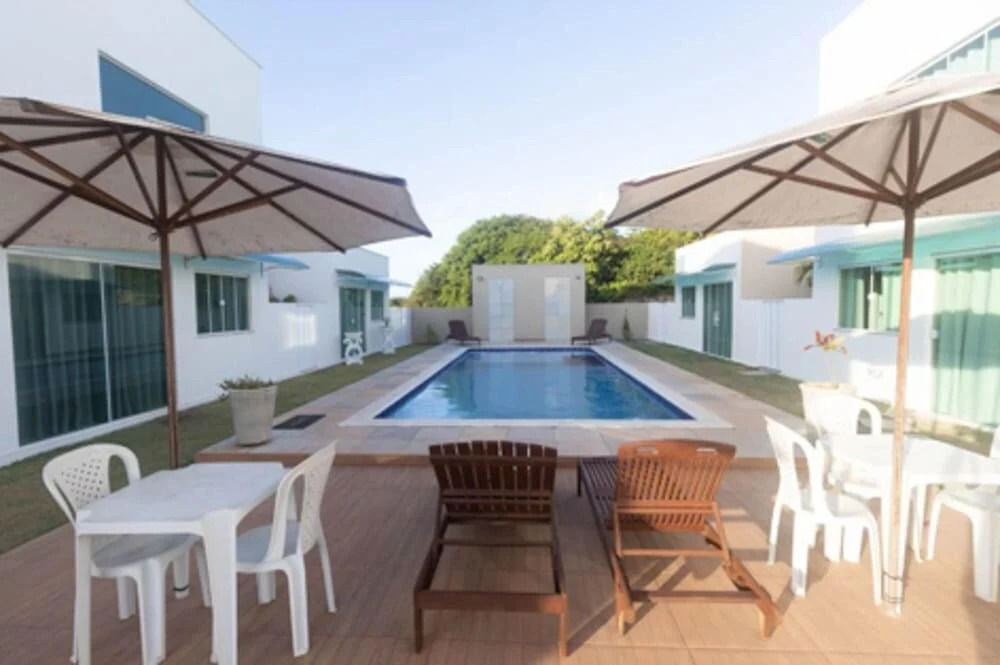 Chal com Mezanino 400m do mar e Jardim Privativo