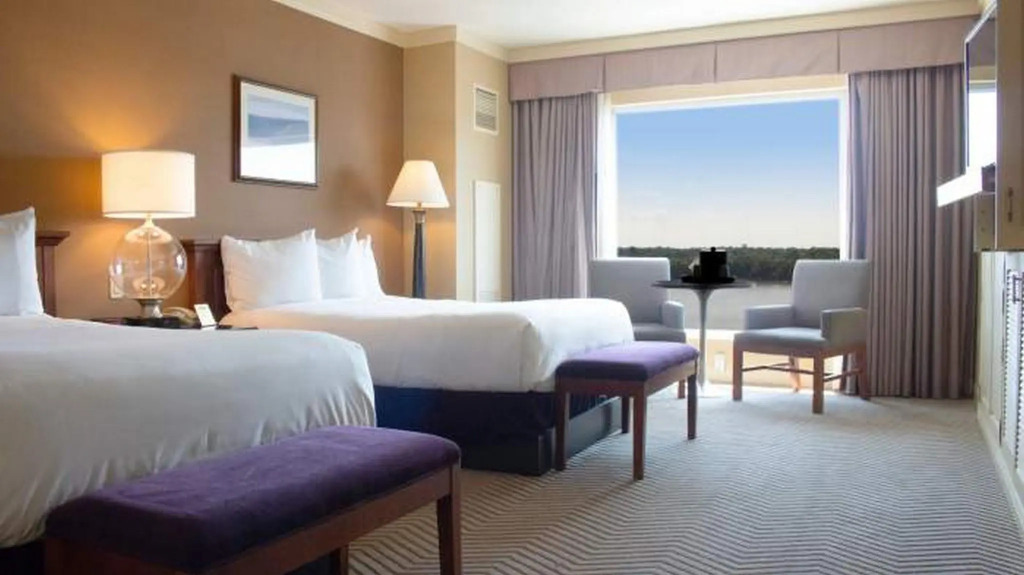 Harrahs Metropolis Hotel & Casino - A Caesars Rewards Destination