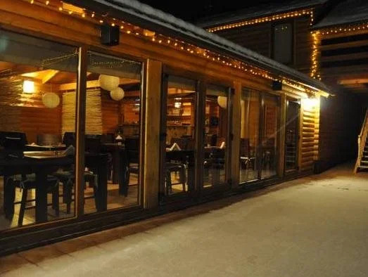 Sunny Mountain Hotel