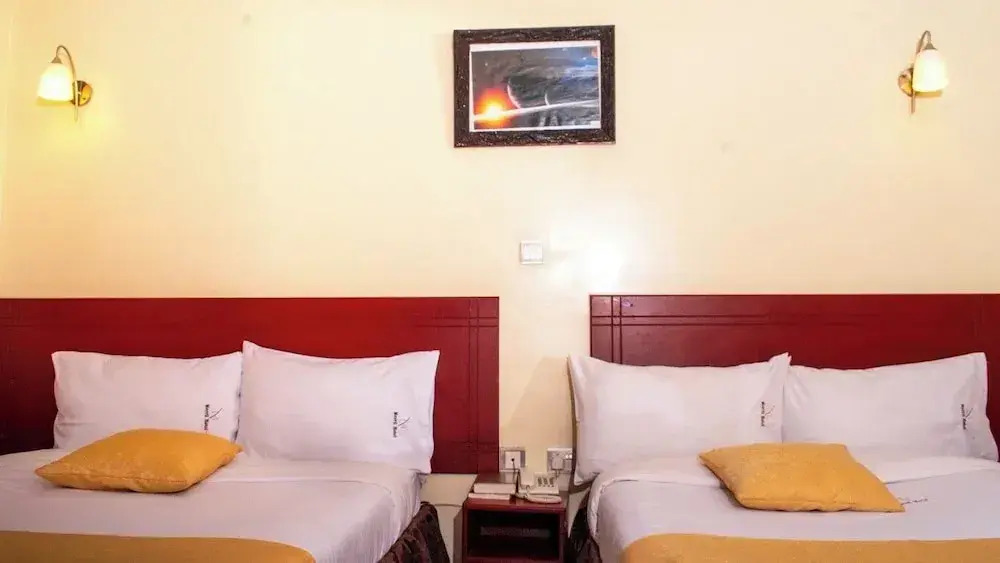 Merril Hotel