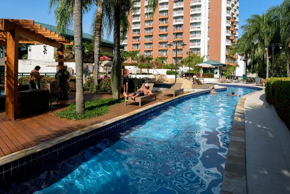 Suite Pool and gym Bpremium T2 Z10